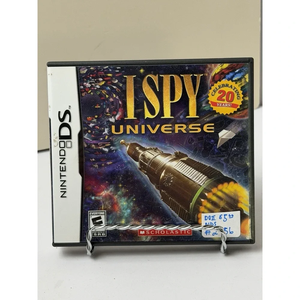 I Spy Universe Nintendo DS Video Game 2010 Complete With Manual